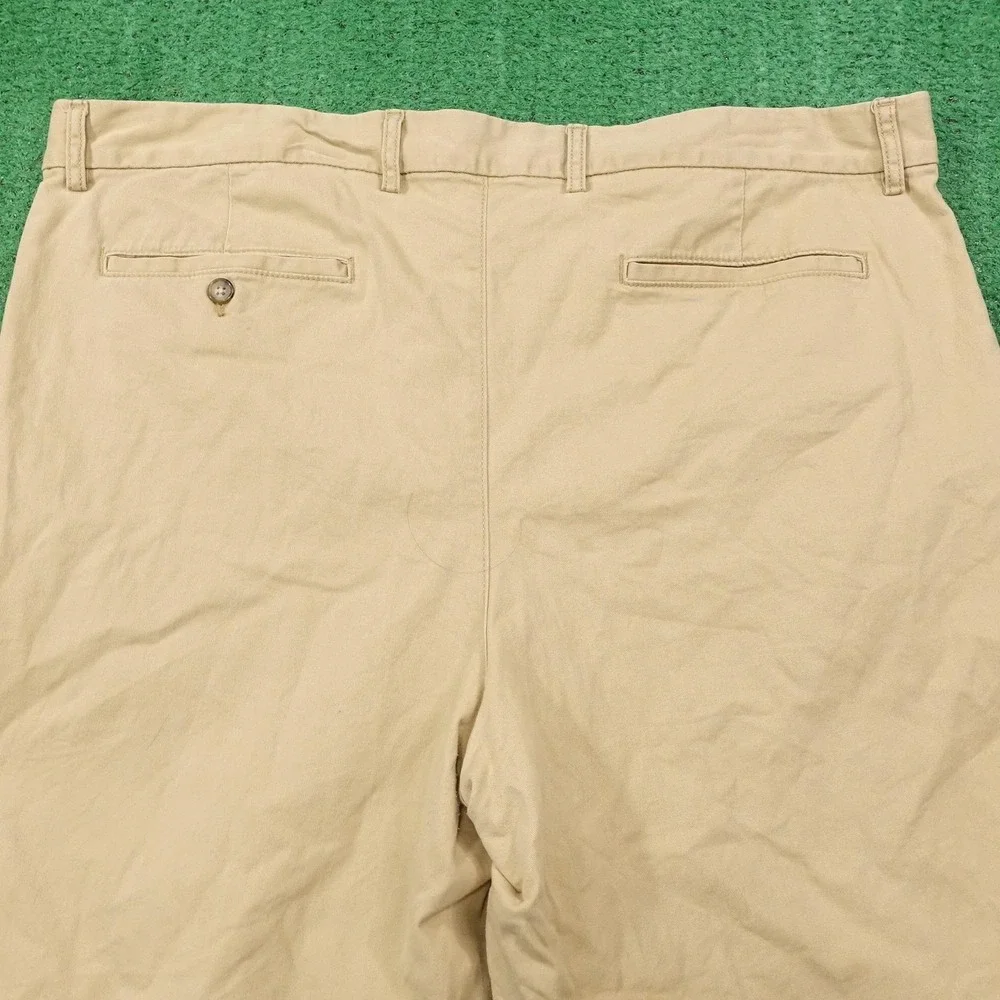 Old Navy Shorts Mens 42 Beige Chino‎ Slim Built-In Flex Cotton Spandex 9 Inseam